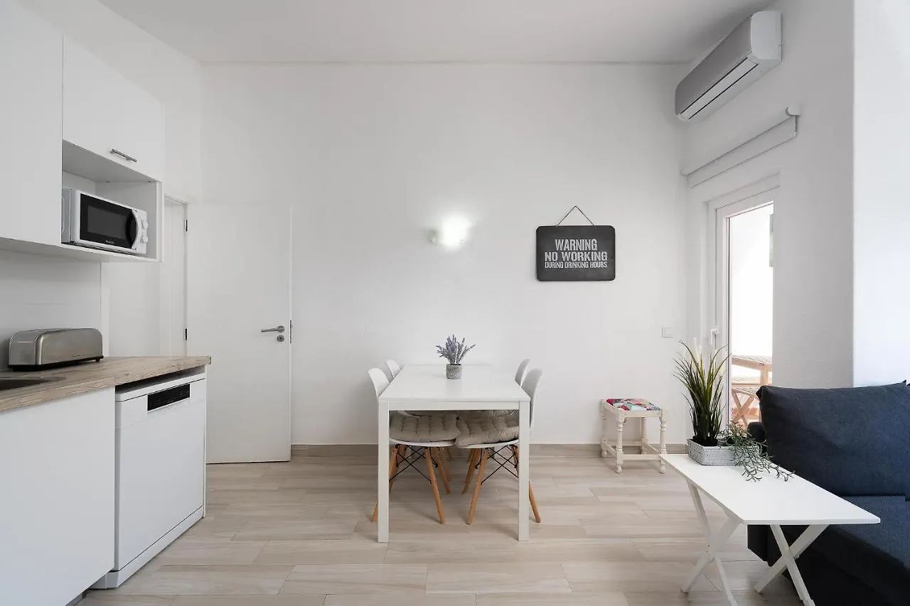 Bright Albufeira - 5Min To The Beach By Lovelystay Apartamento